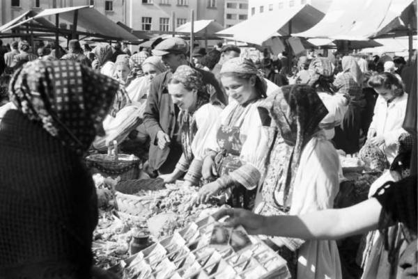 Dolac 1941. godine (Foto Tošo Dabac)
